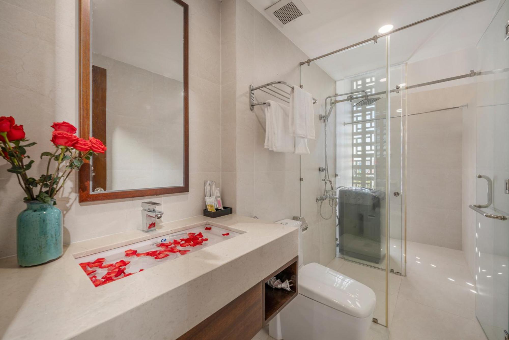 Dana Boutique Hotel & Apartment Da Nang Exteriör bild